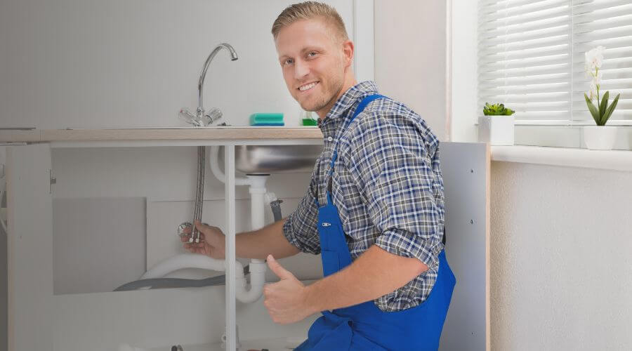 Nighttime Plumber in Poth, TX